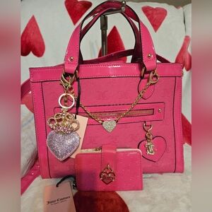 JUICY COUTURE Nailed It Tote and Wallet